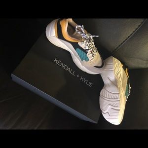 Fashion sneakers